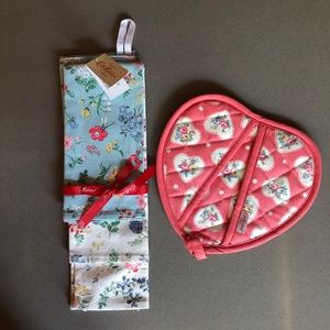 NWT!!! Cath Kidston Kitchen Towel Set